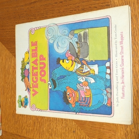 Sesame Street Book Club Set of 5 Hardback Books - Used - Picture 8 of 16